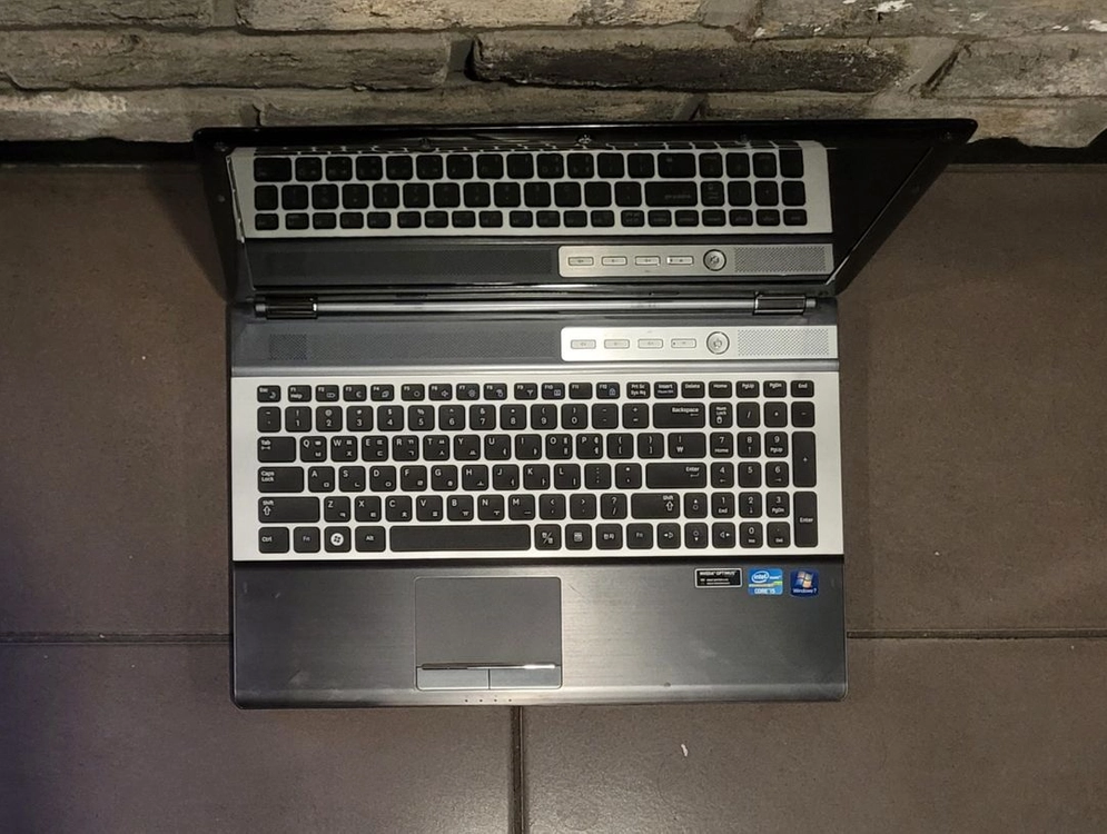 삼성 i5/외장그래픽 풀셋 노트북 이미지