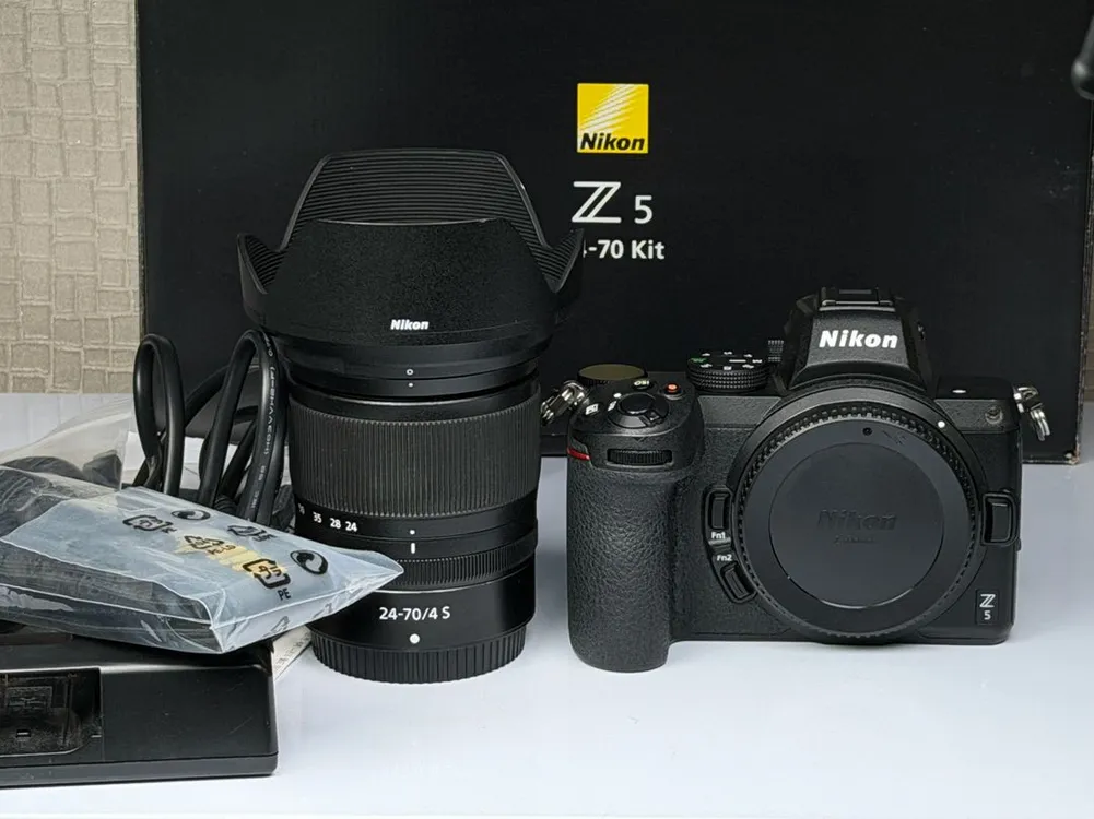 니콘 Z5, Z 24-70mm F4 S 렌즈 키트 풀박스 이미지