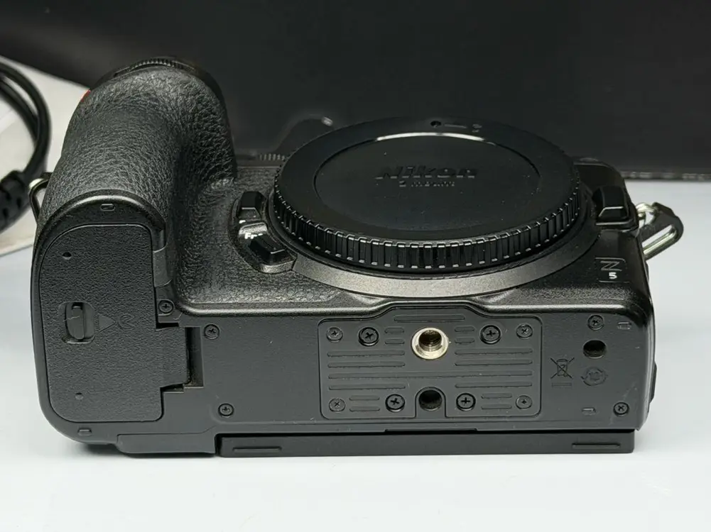 니콘 Z5, Z 24-70mm F4 S 렌즈 키트 풀박스 이미지
