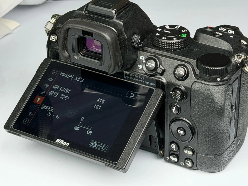 니콘 Z5, Z 24-70mm F4 S 렌즈 키트 풀박스 이미지