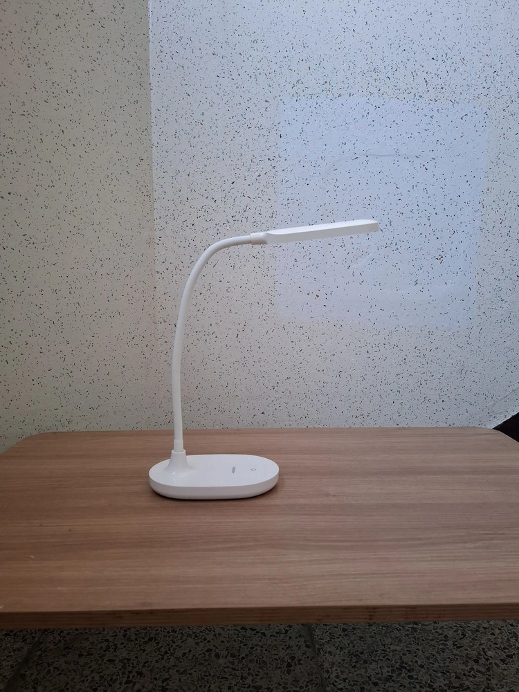 프리즘 LED 스탠드 PL-950WH/BK 판매합니다~~ 이미지