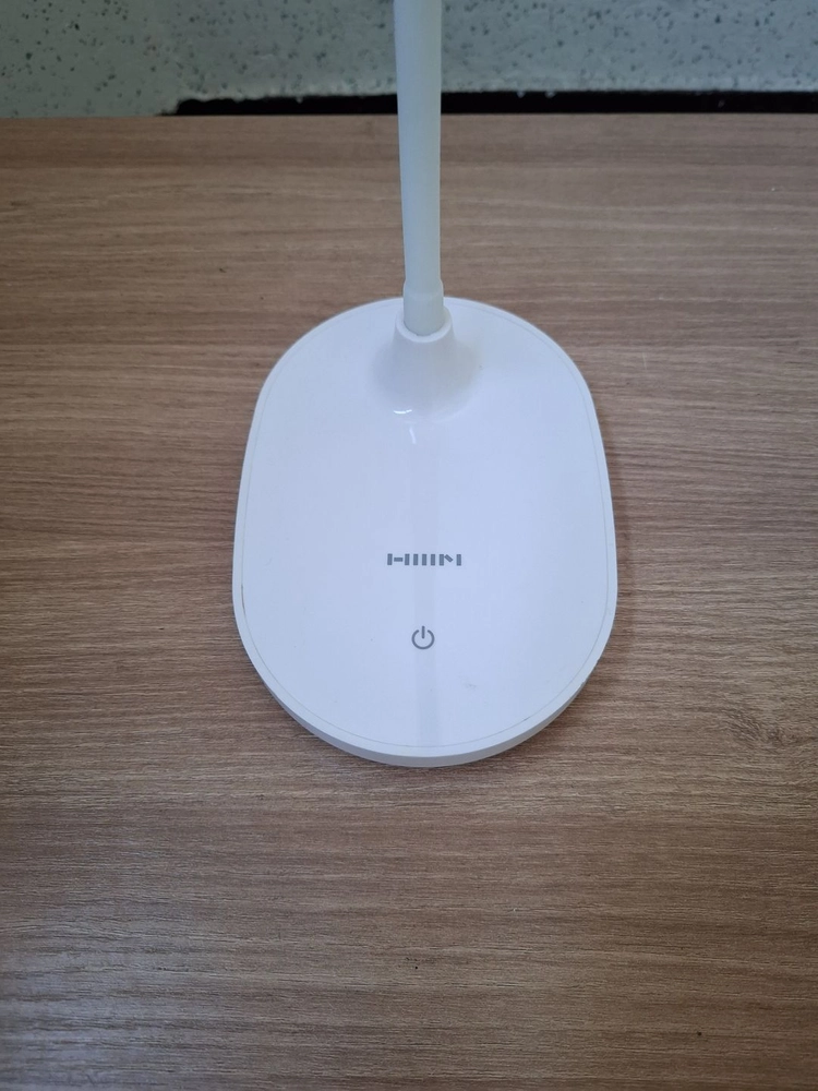 프리즘 LED 스탠드 PL-950WH/BK 판매합니다~~ 이미지