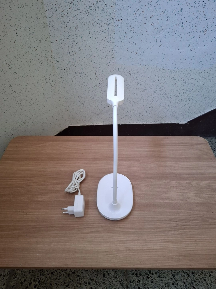 프리즘 LED 스탠드 PL-950WH/BK 판매합니다~~ 이미지