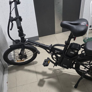 접이식 전기자전거 이미지