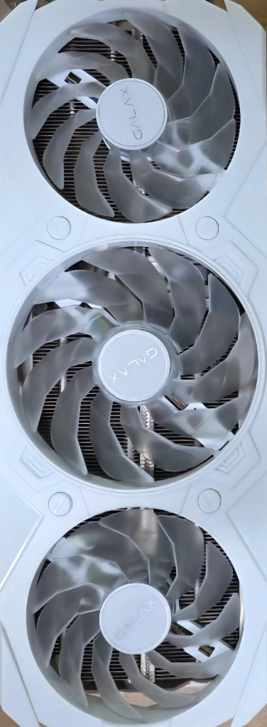 갤럭시 rtx4070 화이트 - 안심되는 중고거래