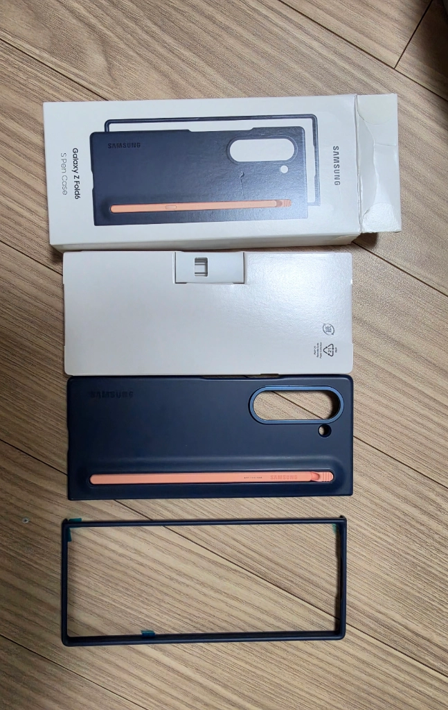 갤럭시 Z 폴드6 512GB 네이비 블루 풀박스 이미지
