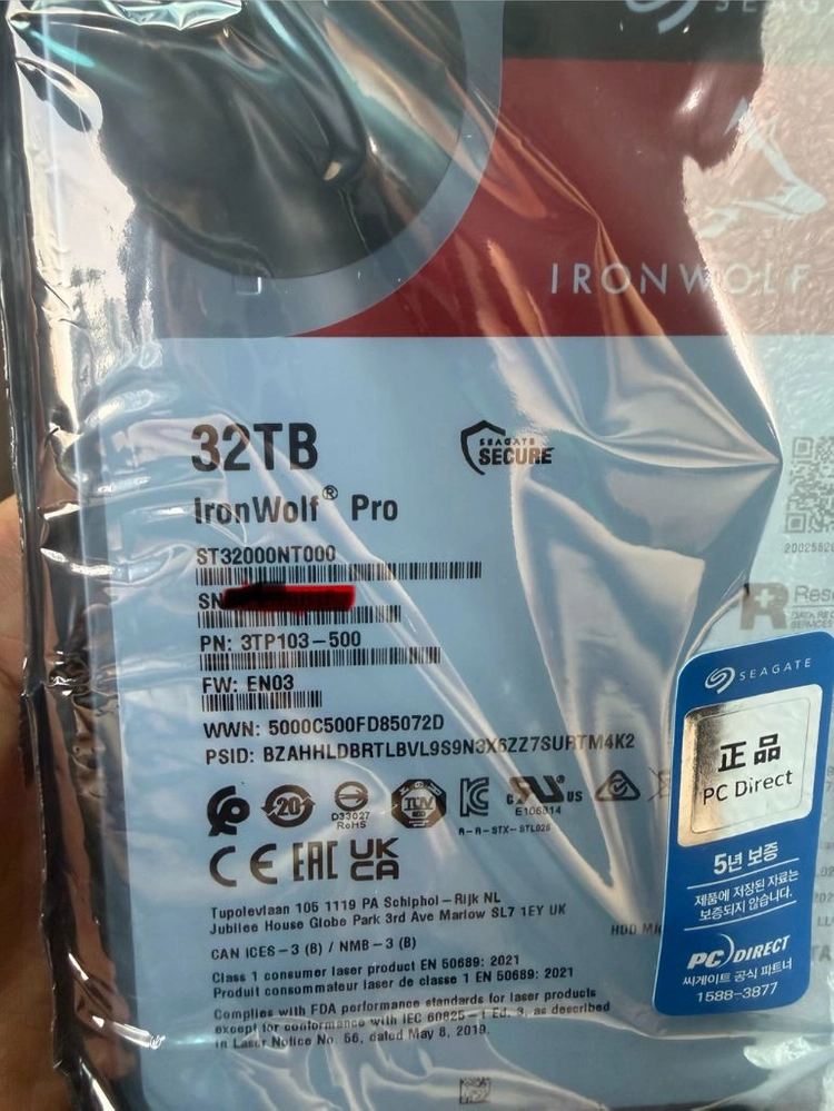 씨게이트 아이언울프 프로 32TB 미개봉 판매합니다 2개있어요 이미지