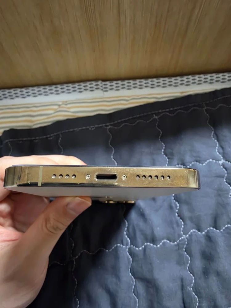 아이폰13프로맥스 256GB 골드 팝니다 이미지
