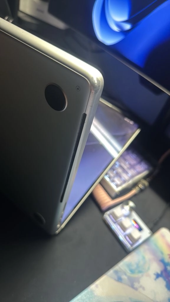 맥북프로 M1 Pro 16인치 이미지