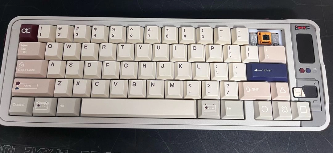 QK65 MK3 커스텀 기계식 키보드 pp보강 + hmx kd400d 스위치 빌드 - 안심되는 중고거래