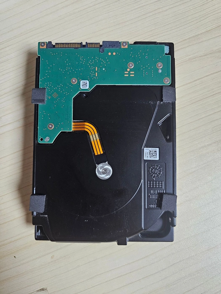 Seagate IronWolf 14TB NAS HDD / CMR / 7200RPM 이미지
