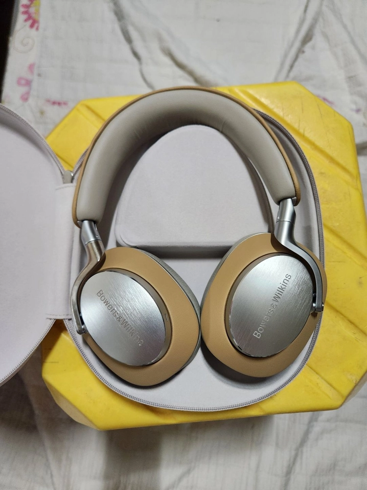 노이즈캐슬링 무선 헤드폰 PX8 B&W(Bowers & Wilkins) 이미지
