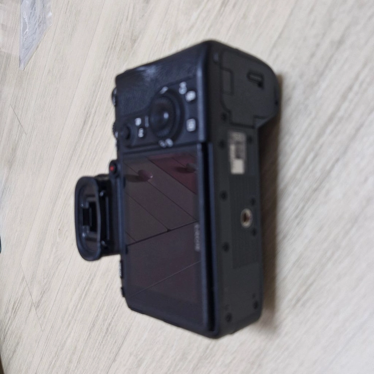 소니 A7R3 고화소 바디 이미지