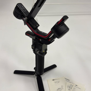 DJI RS 3 Pro 콤보 카메라 짐벌 이미지