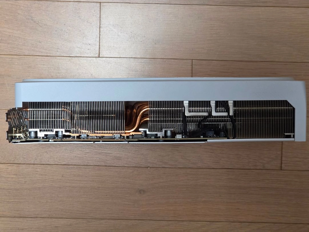 기가바이트 지포스 RTX 4080 SUPER AERO OC D6X 16GB 판매합니다 - 안심되는 중고거래 6