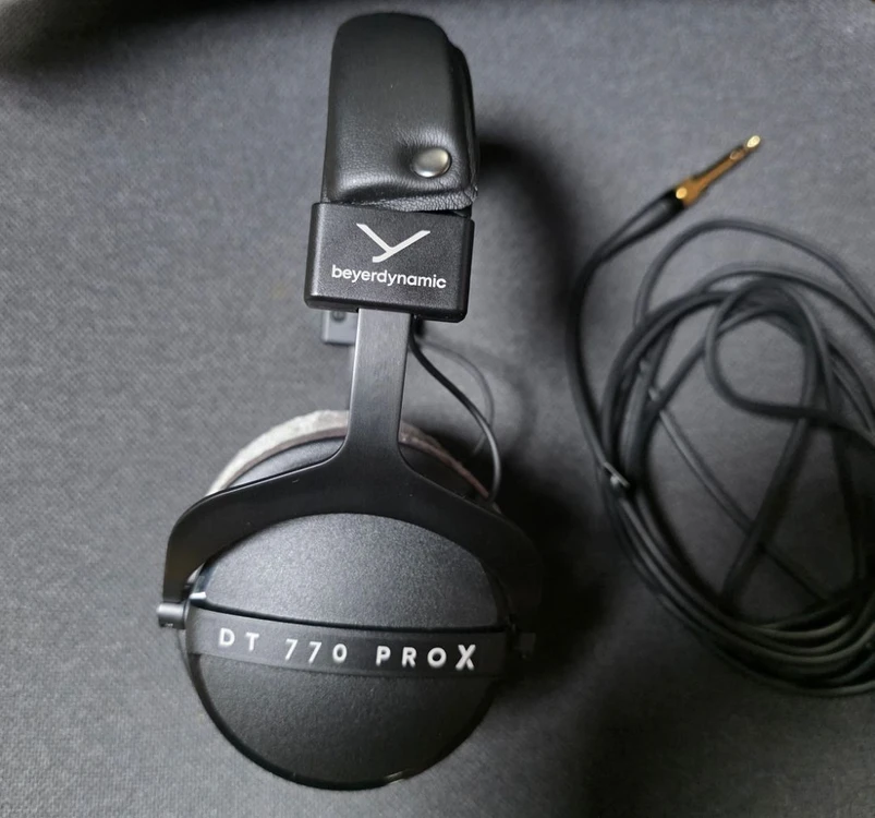 베이어다이나믹 DT770 PRO X 모니터링 헤드폰 이미지