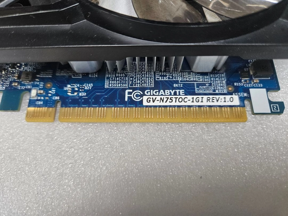 기가바이트 그래픽카드 GTX 750 입니다 이미지