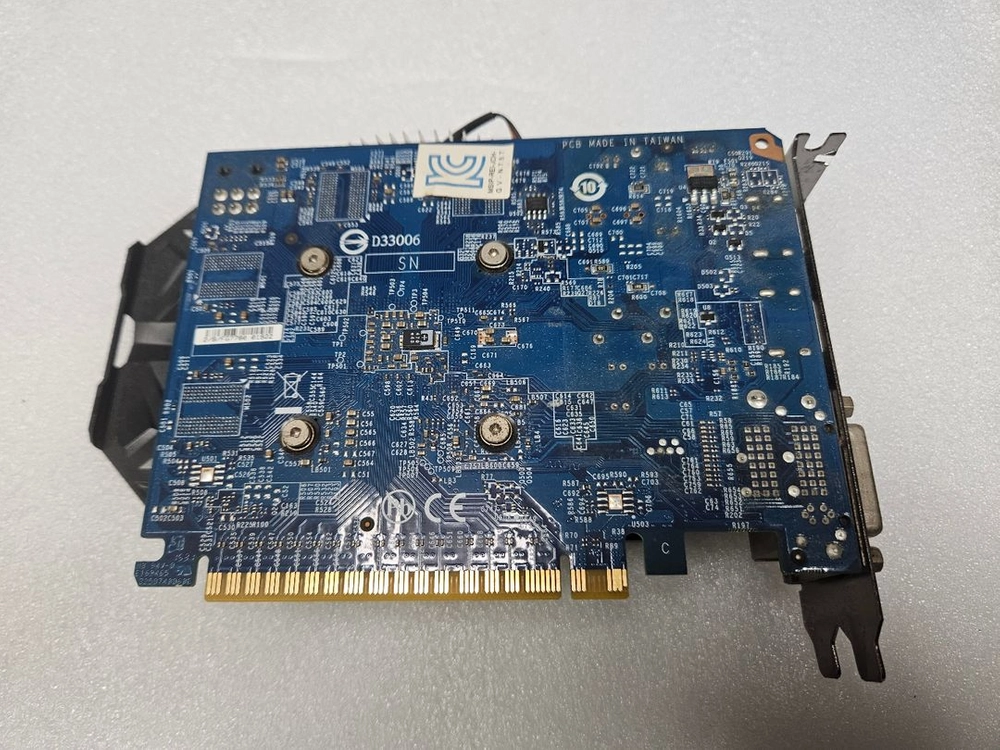 기가바이트 그래픽카드 GTX 750 입니다 이미지