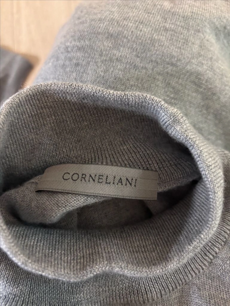 Corneliani 멜란지 니트 스웨터 52 사이즈 11am 타임옴므 r2w 시스템옴므 송지오 우영미 에르메스 송지 이미지