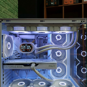 미사용 ) 9800X3D & RTX5070 컴퓨터 PC 이미지