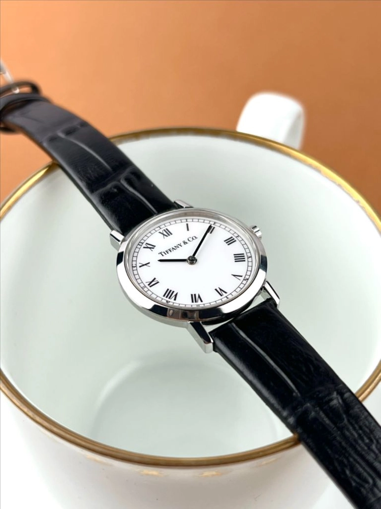 [티파니] TIFFANY&CO Lady round steel watch 이미지