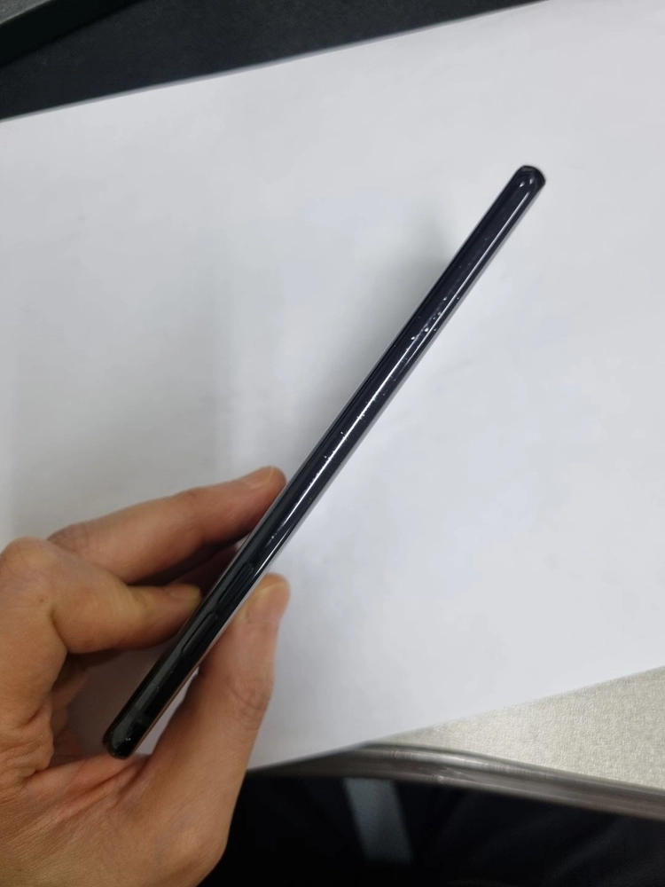 .LG V30 64GB 블랙 무잔상 U+ 기능정상 중고폰 305462 이미지