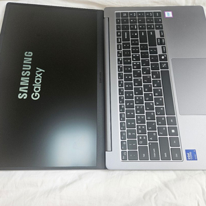 삼성 갤럭시북5 16GB 노트북 인텔 울트라5 / 사용시간 : 3시간 이미지