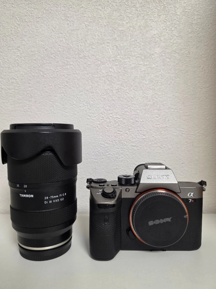 소니 A7R3 +탐론 24-75mm G2 렌즈 일괄판매 이미지