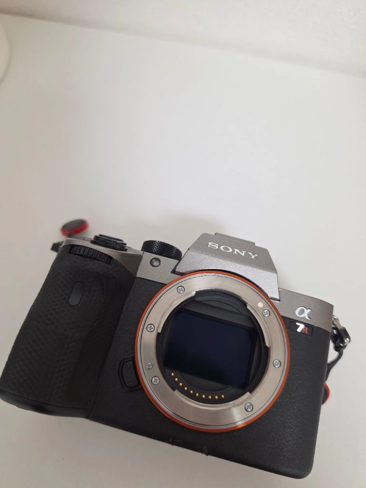 소니 A7R3 +탐론 24-75mm G2 렌즈 일괄판매 이미지