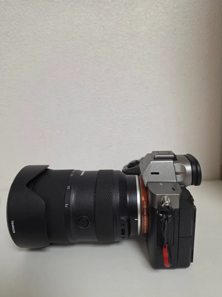 소니 A7R3 +탐론 24-75mm G2 렌즈 일괄판매 이미지