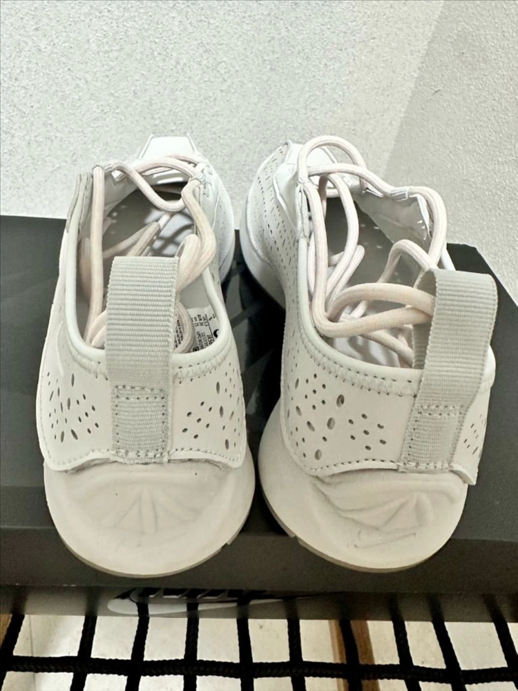 나이키 에어 슈퍼플라이 FMME 이미지