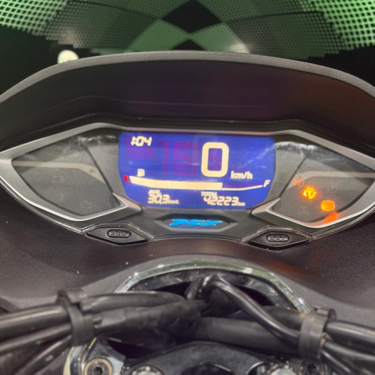 혼다 pcx125 24년식 4만키로 배달셋팅 스쿠터 판매합니다 이미지