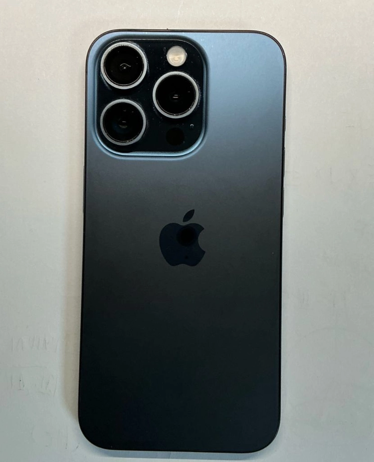 아이폰15프로 256GB 딥블루 이미지