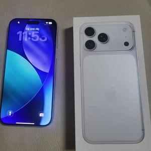 아이폰17프로맥스512G 실버팝니다(자급제) 이미지