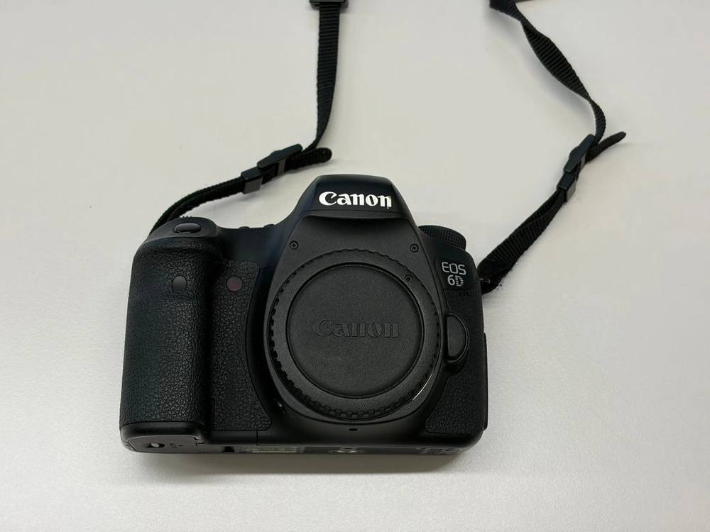 캐논 EOS 6D + EF 24-105mm F4L IS (A급 11,328컷 / 1인소유 / 박스풀) 판매합니다. 이미지