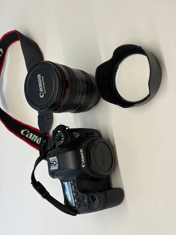 캐논 EOS 6D + EF 24-105mm F4L IS (A급 11,328컷 / 1인소유 / 박스풀) 판매합니다. 이미지