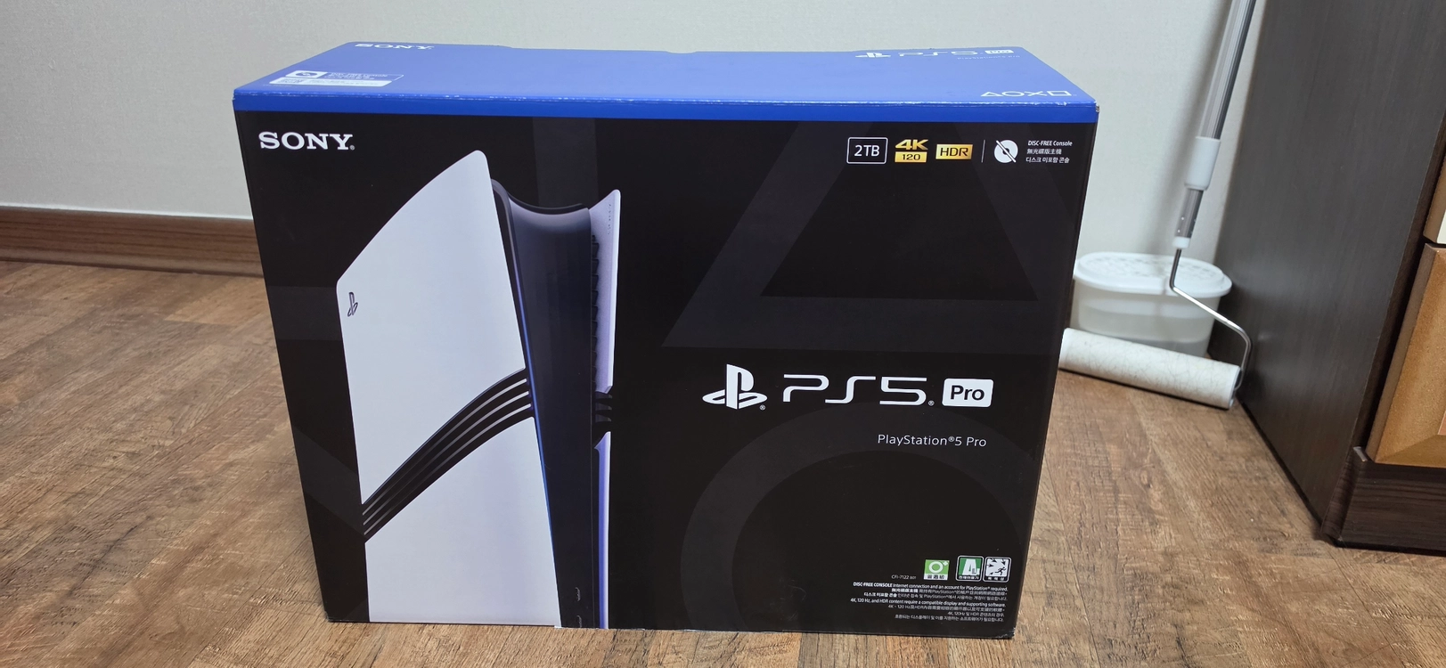 PS5 PRO 신공정 미개봉 + 디스크 드라이브 미개봉 - 안심되는 중고거래