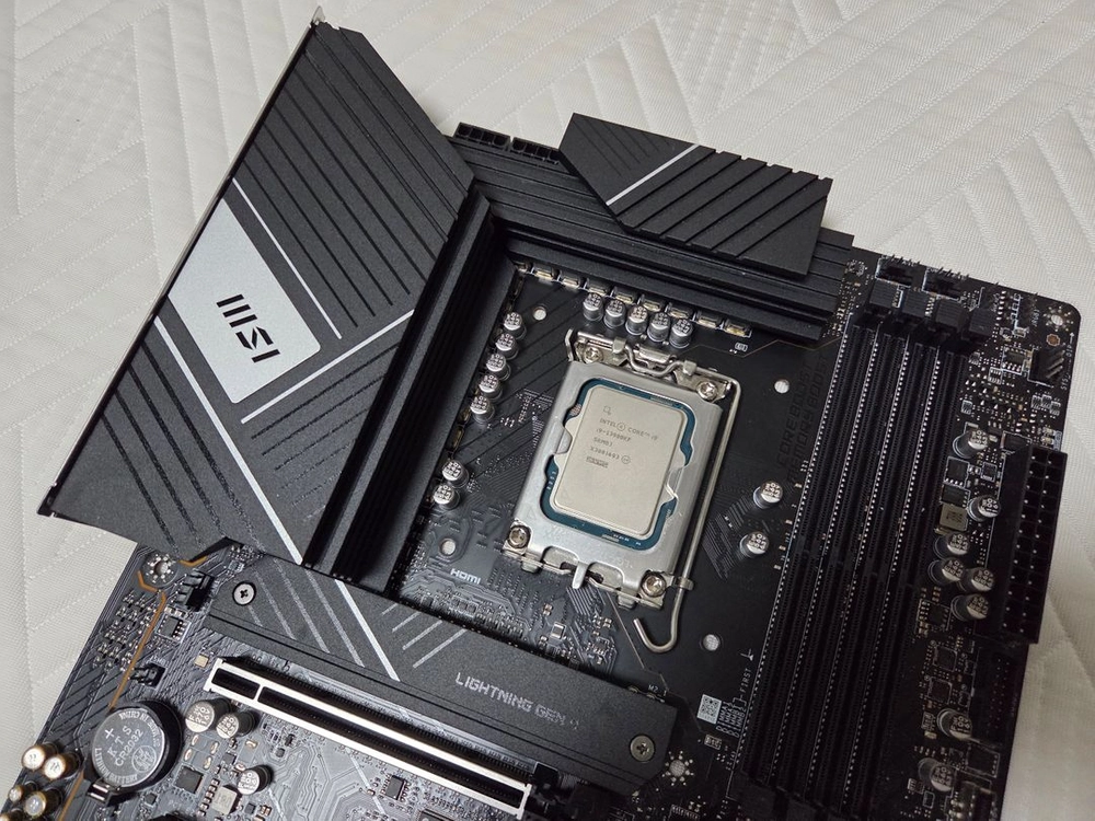 인텔 정품 i9-13900KF + Msi Pro Z790-A Wifi ddr4 D4 이미지