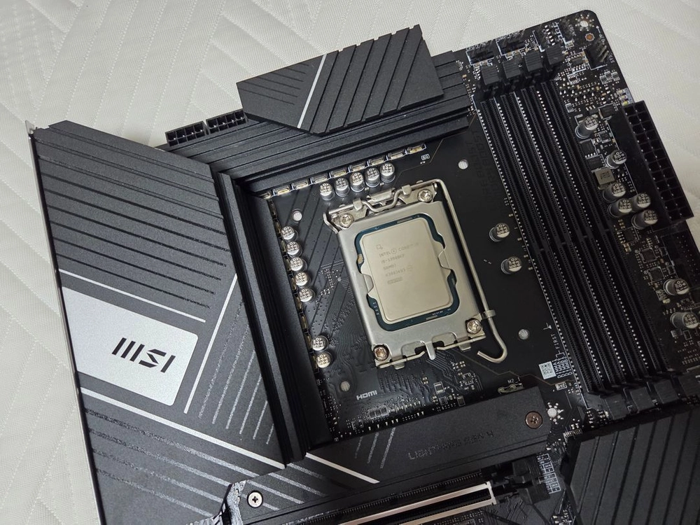 인텔 정품 i9-13900KF + Msi Pro Z790-A Wifi ddr4 D4 이미지
