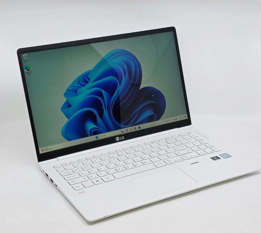 LG그램 15인치 15Z990-VP50ML 엘지 인텔 i5 8GB 256GB 이미지