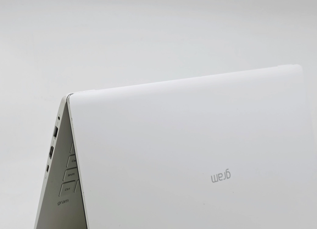 LG그램 15인치 15Z90N-VP50ML 인텔 i5 16GB 중고노트북 이미지