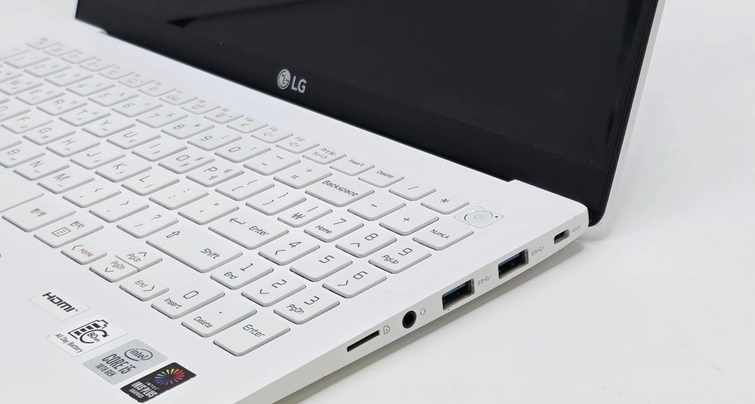 LG그램 15인치 15Z90N-VP50ML 인텔 i5 16GB 중고노트북 이미지