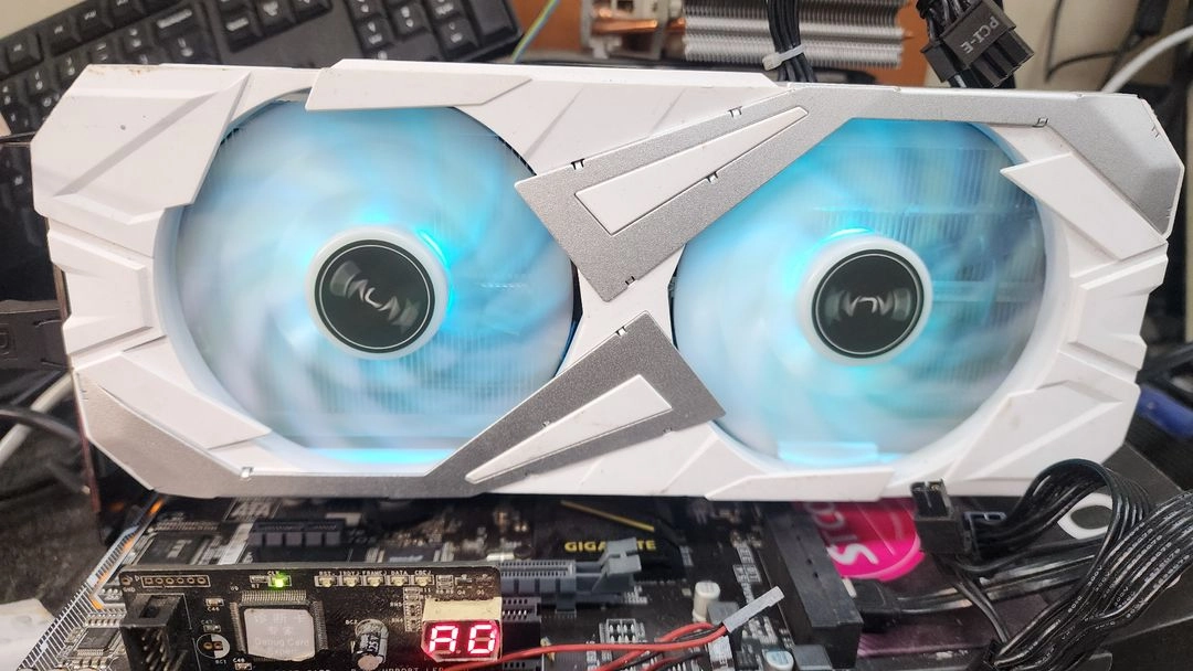 갤럭시 RTX 3060 EX 화이트 12G 판매합니다. 이미지