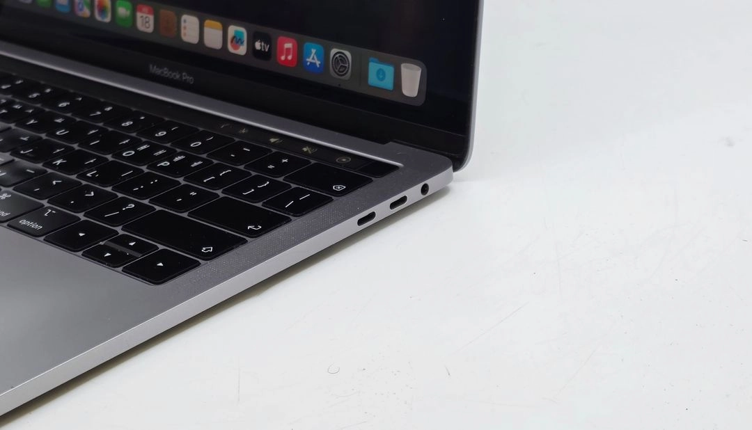 APPLE 2018 맥북프로13 터치바 i5 RAM 16GB SSD 512GB 스페이스그레이 이미지