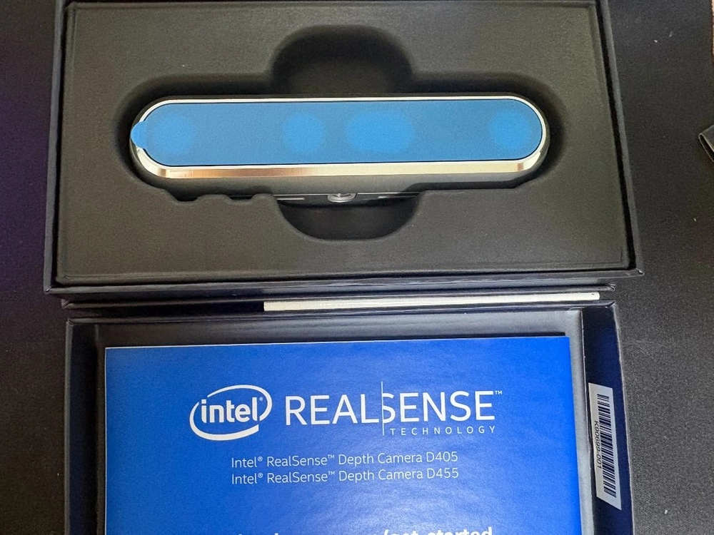 Intel realsense depth camera D455 이미지
