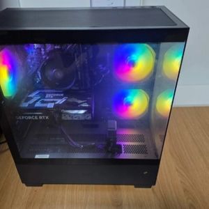 새상품급) 고성능 게이밍pc 컴퓨터 rtx5060, 5600X, 램16GB, ssd466GB 네고x 이미지