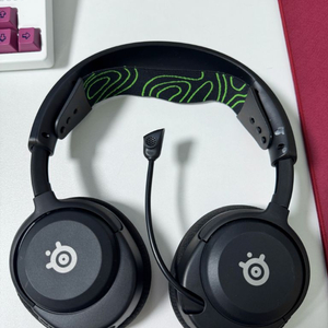 스틸시리즈 Arctis Nova 5X 무선 게이밍 헤드셋 블랙 이미지