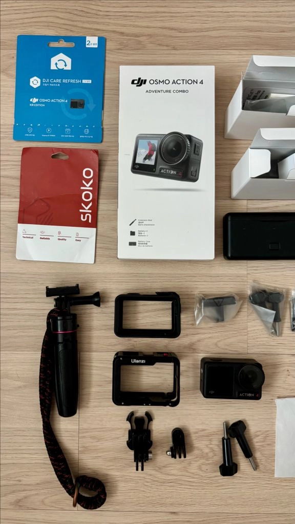 DJI 오즈모 액션 4 어드벤처 콤보 풀박스/기타장비 최상급 상태 이미지