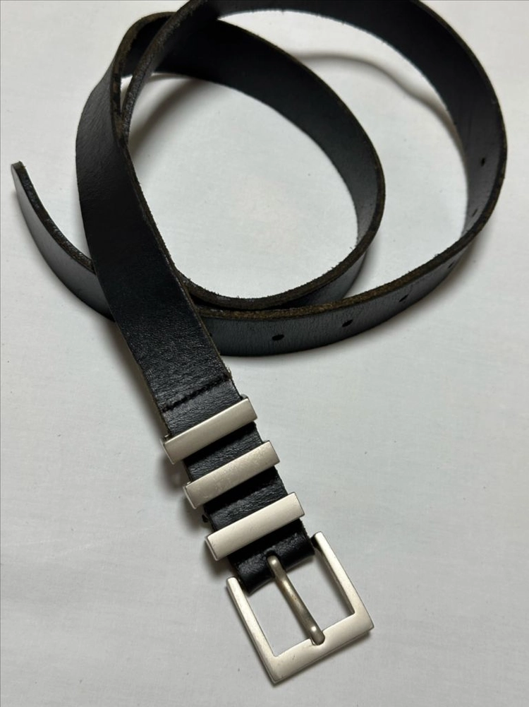 블랙 통가죽 벨트 이미지