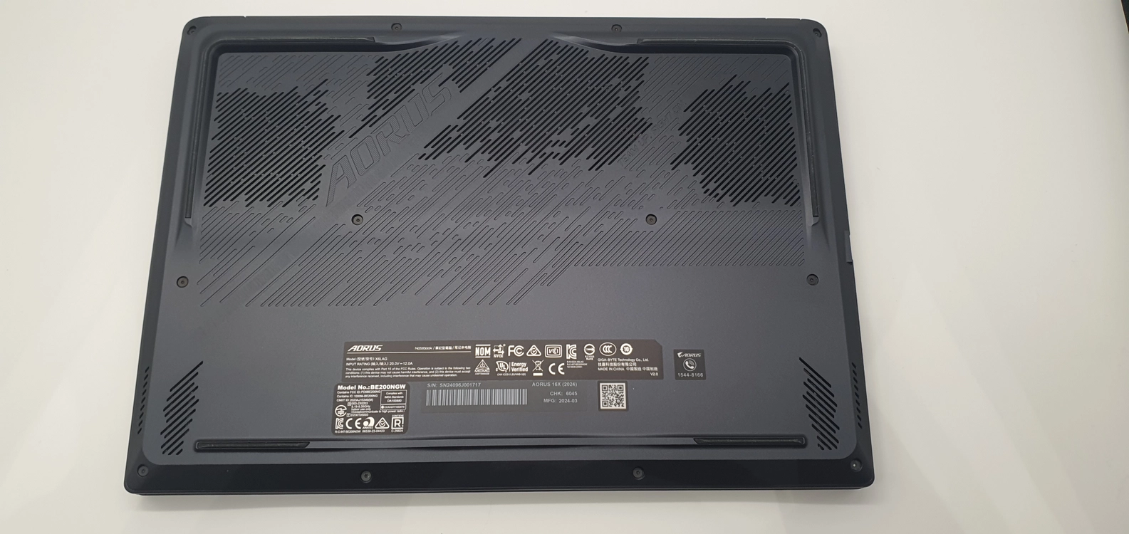 [최저가]GIGABYTE 16인치 게이밍노트북 어로스(i7-14th/4070/1TB/QHD) 이미지